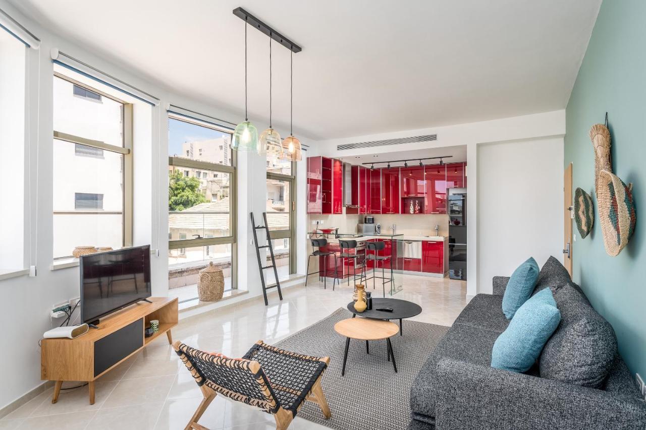 Superbe Apt Avec Terrasse Tres Proche De La Mer ! Tel Aviv Exterior photo